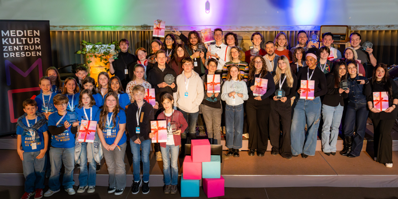 WHS-PODS gewinnen Deutschen Multimediapreis mb21!